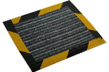 geosynthetic clay liner